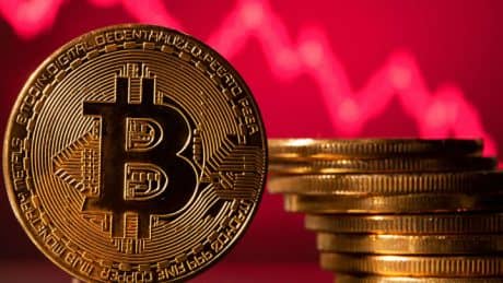 Why Bitcoin And Ethereum Could Be In Trouble As Derivatives Pressure Mounts