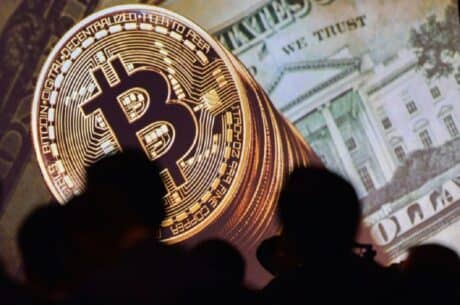Bitcoin Dips Below $40,000 Over Ukraine And Possibility Of Fed Rate Hike